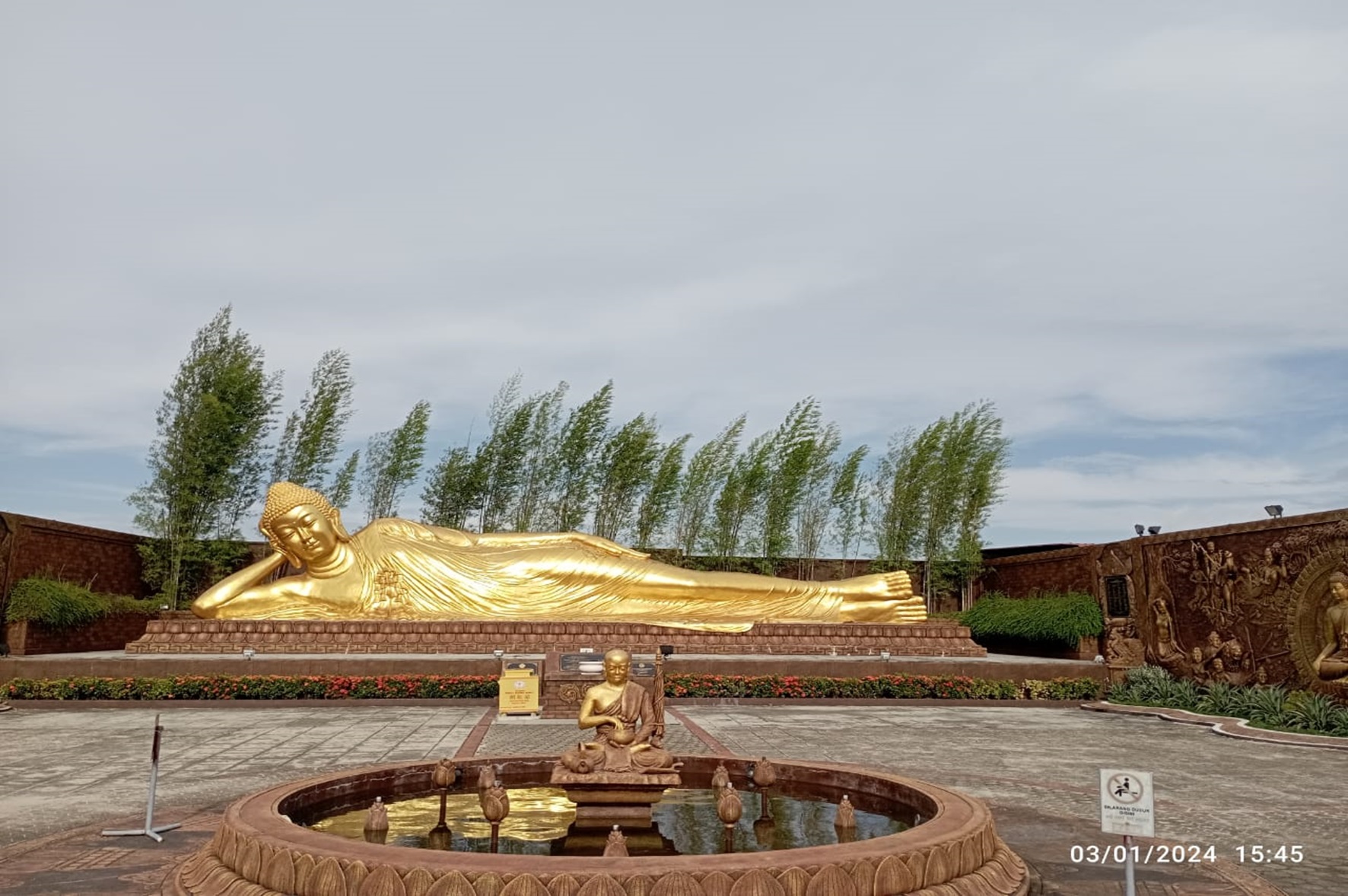 Sleeping Budha Temple